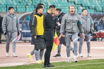 500彩票-新年第一罚出炉！大连人8人被罚83万 1人停赛1年