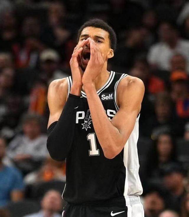 1712246293591033336.jpg 吐槽大会.jpg